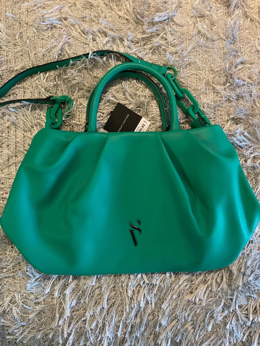 Vera Wang Green Vegan Leather Purse with Chain & Vegan leather Straps